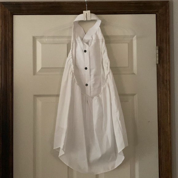 Women’s wing backless shirt - Picture 2 of 4